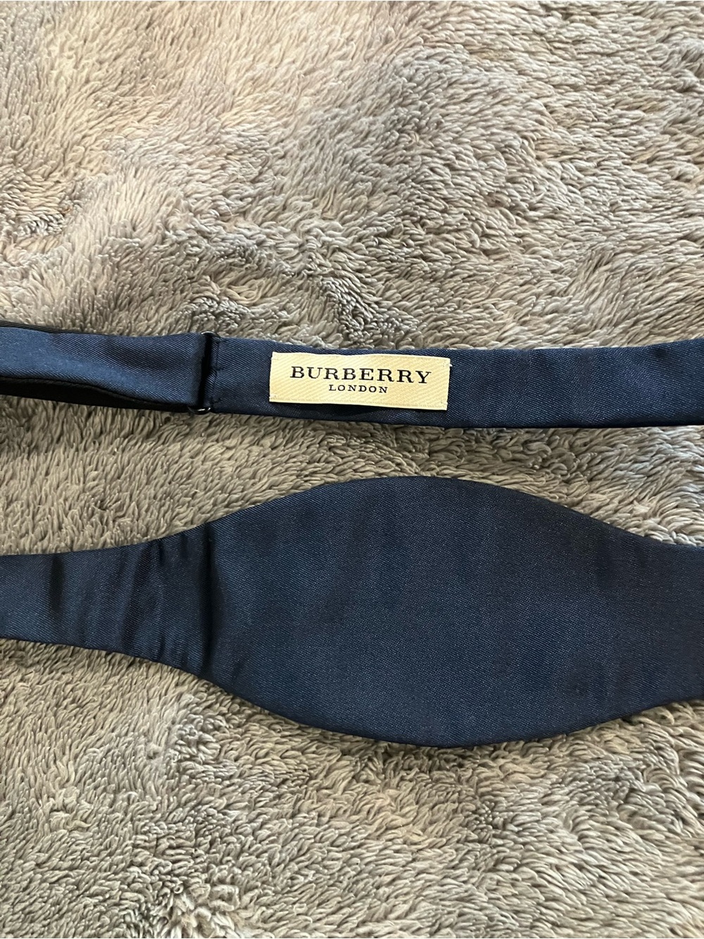 Burberry London Men's Dark Navy Silk Bow Tie